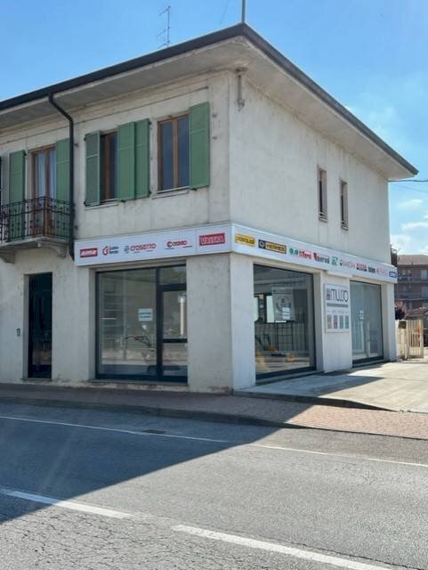 Shop Vezza d'Alba - photo 1