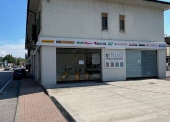 Shop Vezza d'Alba - photo 4