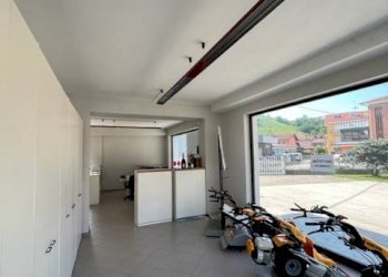 Shop Vezza d'Alba - photo 6