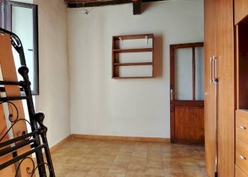 Four-room apartment Via Umberto I, Montalcino - photo 12