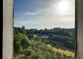 Four-room apartment Via Umberto I, Montalcino - photo 16