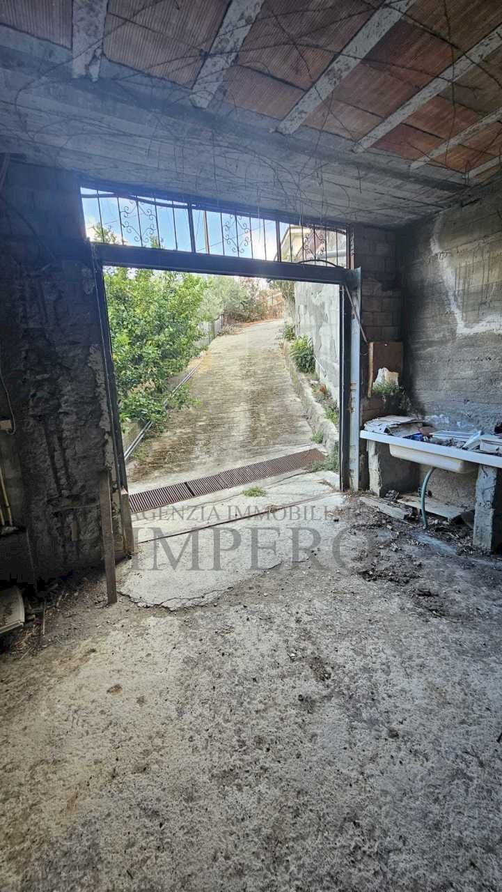 magazzino - Magazzino Via dell'Opera, Ventimiglia - foto 1