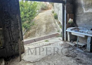 magazzino - Magazzino Via dell'Opera, Ventimiglia - foto 1