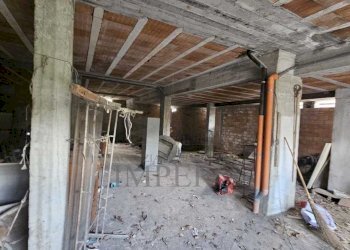 magazzino - Magazzino Via dell'Opera, Ventimiglia - foto 2