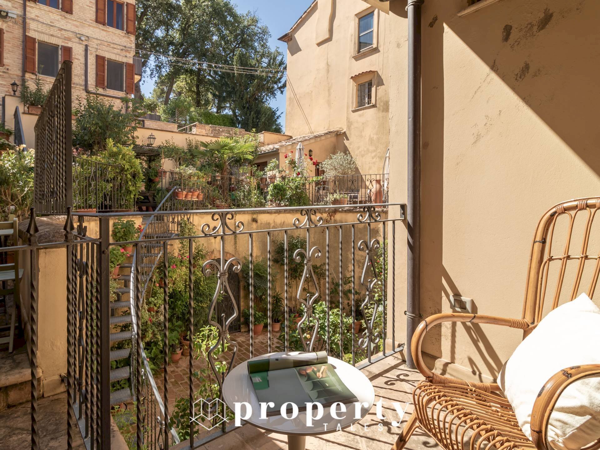 Four-room apartment Ripatransone - photo 1