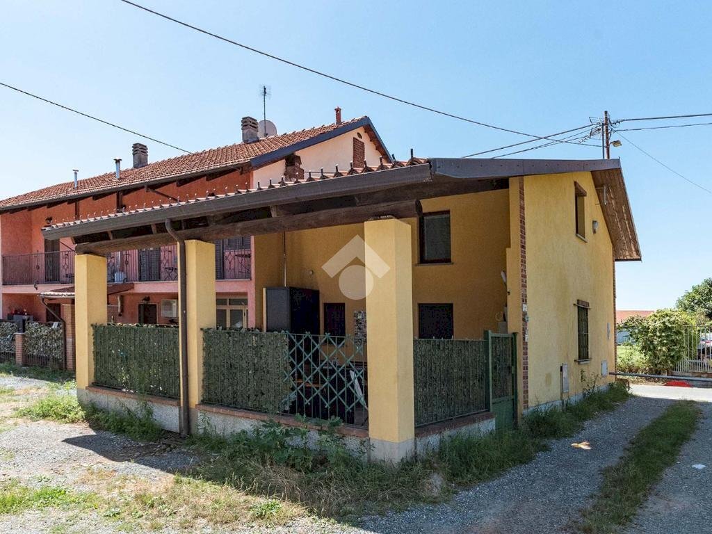 Casa semi indipendente Via bruna, San Francesco al Campo - foto 2