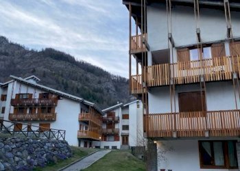 Facciata - Bilocale strada Provinciale del Melezet, Bardonecchia - foto 1