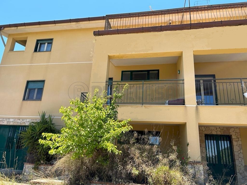 WhatsApp Image 2023-07-07 at 17.43.43 (R).jpg - Villa contrada cacciagalline snc, Caltanissetta - photo 2