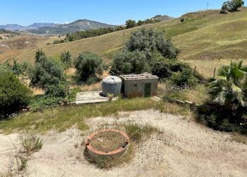 WhatsApp Image 2023-07-07 at 17.43.43 (16).jpeg - Villa contrada cacciagalline snc, Caltanissetta - foto 19