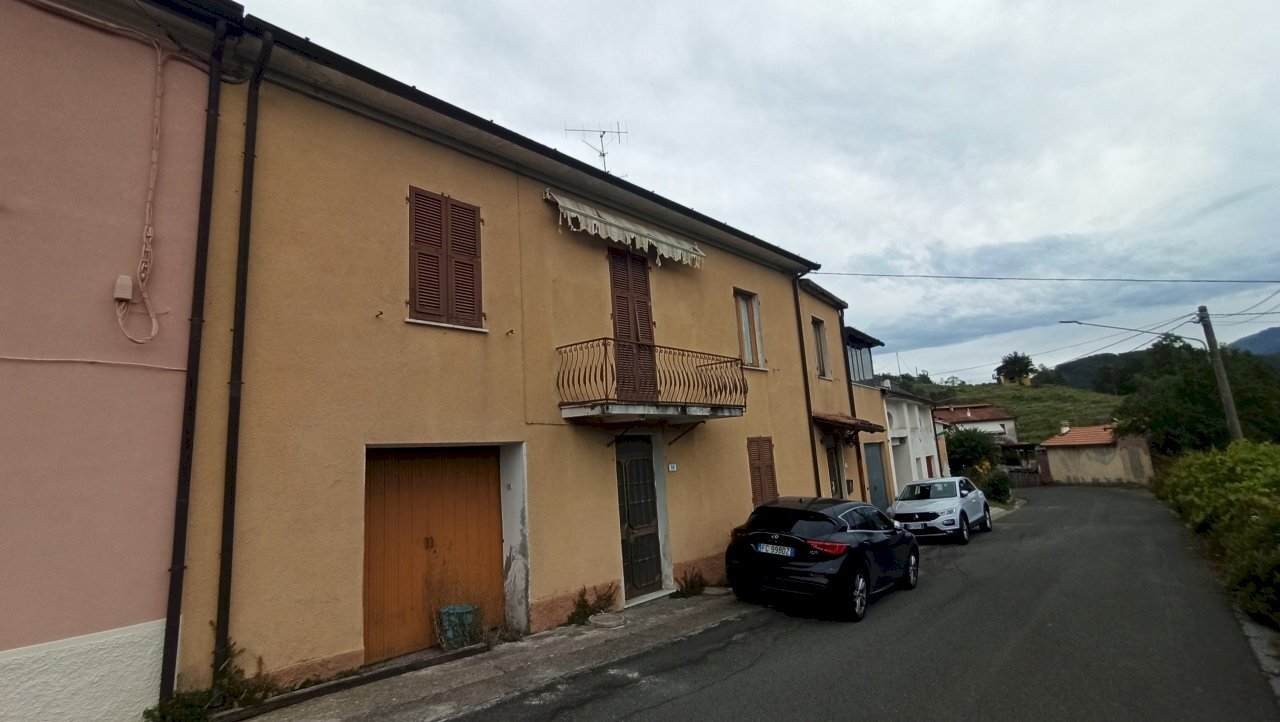 IMG_20230804_154833.jpg - Casa semi indipendente Fivizzano - foto 2