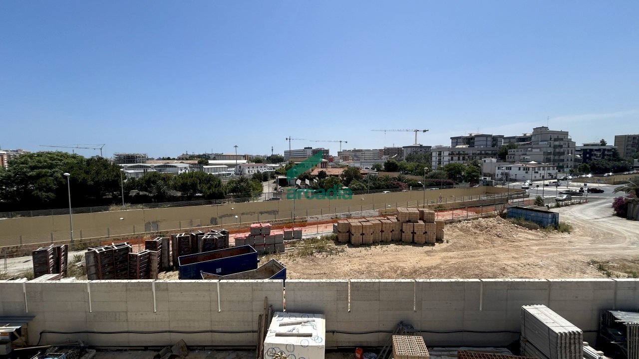 vista est.jpg - Four-room apartment Via Giuseppe Sangiorgi 3, Bari - photo 3