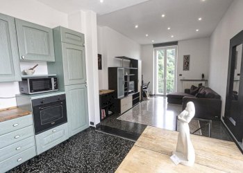 ZONA GIORNO NEL COMPLESSO (2).jpg - Appartamento Via Sant'Alberto 60, Genova - foto 3