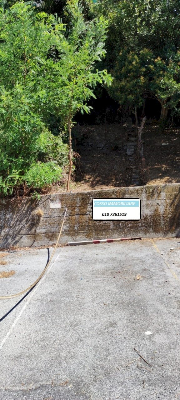 PHOTO-2022-10-26-10-01-57 (1).jpg - Posto Auto Salita Serra Riccò 4, Genova - foto 1