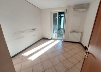 camera 4 - Office Campomorone - photo 17