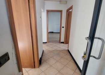 ingresso - Office Campomorone - photo 18