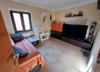 sala - Apartment Mignanego - photo 7