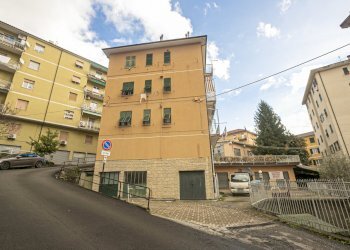 STABILE (2).jpg - Appartamento Via Villa Berrone 6, Campomorone - foto 18