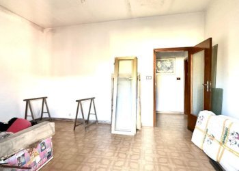 Villa Str. Strada Grande, Novi Ligure - photo 34