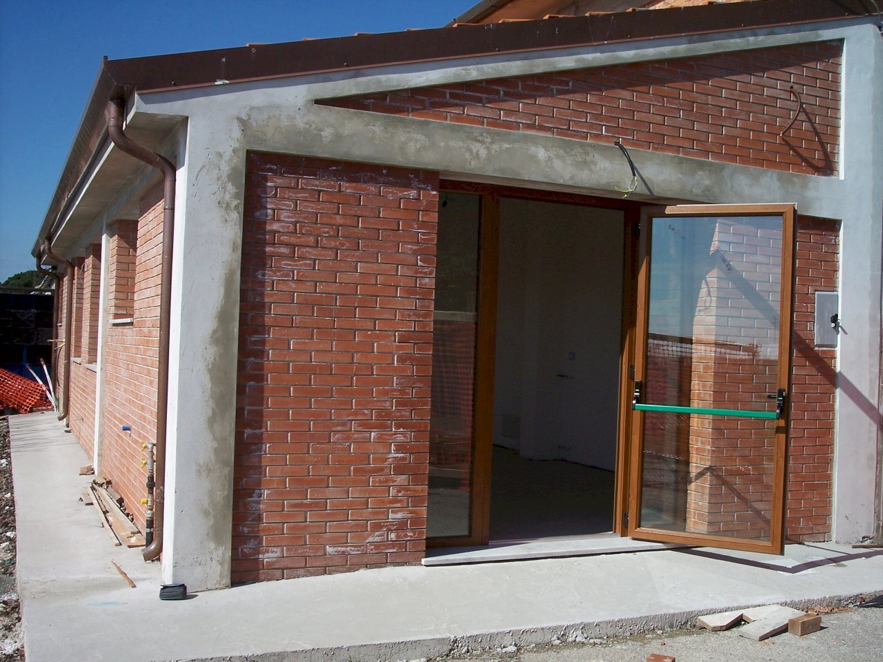 100_1426.JPG - Locale Commerciale San Giuliano Terme - foto 3