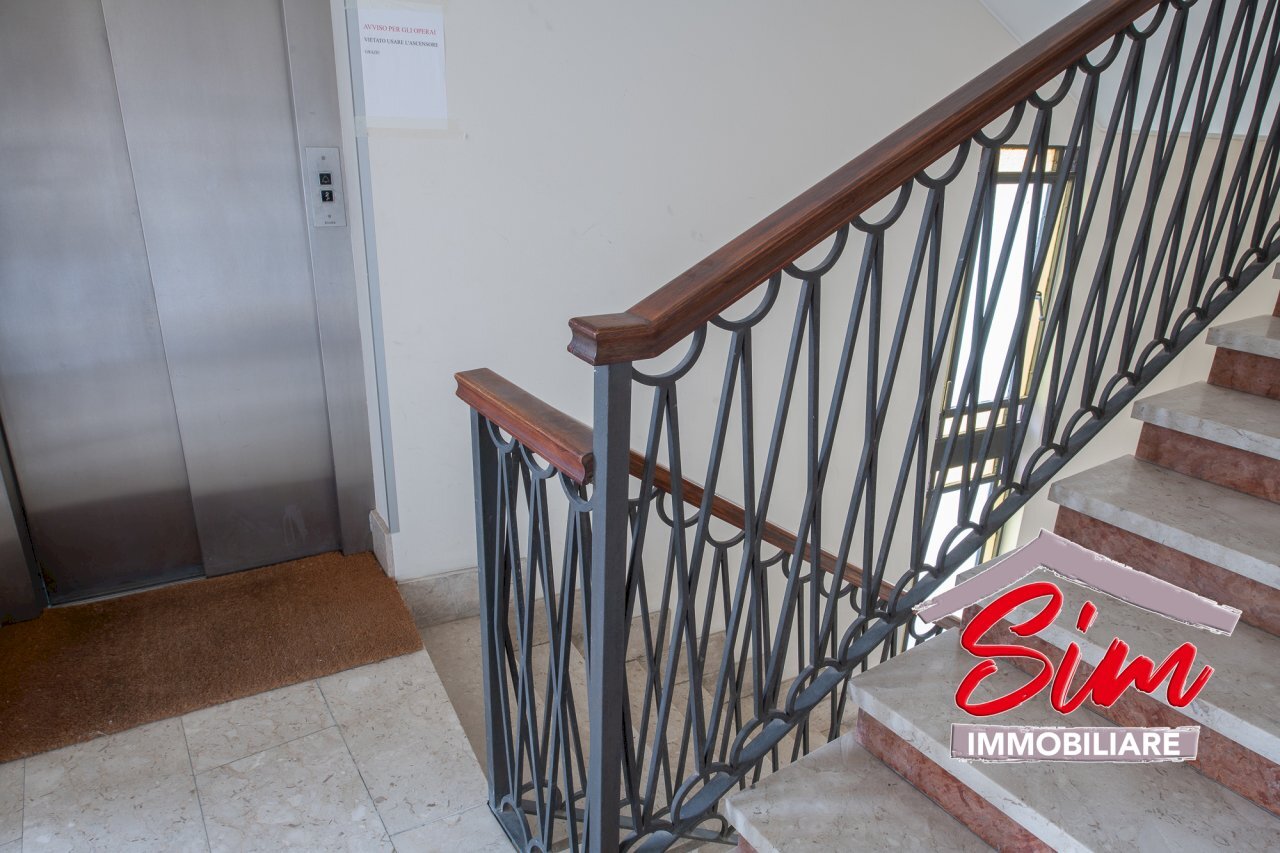 Centro affitto stanze posti letto per studenti - Non-buildable land Via Benedetto Cairoli 4, Novara - photo 3