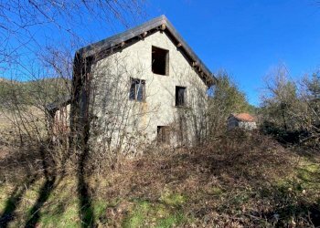 IMG-20240219-WA0083.jpg - Casale Via Case Sparse Badia 19A, Tiglieto - foto 2