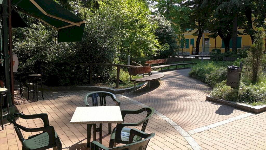 Negozio Casalecchio di Reno - foto 1