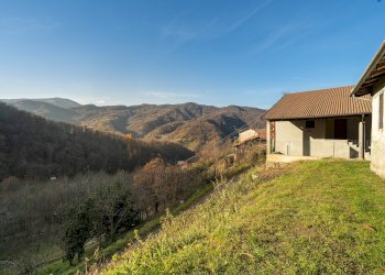 Portion of a house Via Rossi, Brondello - photo 6