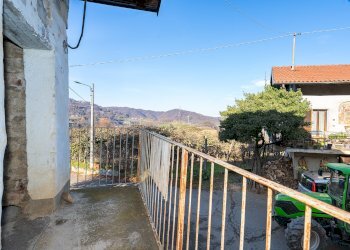 Portion of a house Via Rossi, Brondello - photo 8