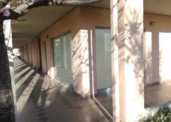 2c76e127-892d-43e0-bdb8-085bf3cc6955.jpg - Appartamento Via Sciopero a Rovescio 7, Loreto Aprutino - foto 2