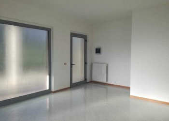 873a0254-c66a-44c6-b598-eb9ab9b98177.jpg - Appartamento Via Sciopero a Rovescio 7, Loreto Aprutino - foto 5