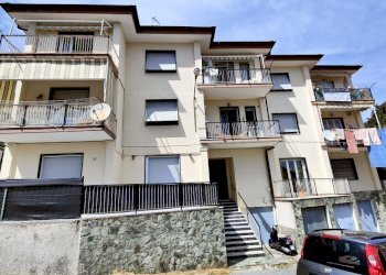 esterno palazzo - Trilocale Via alla Contrada 18, Albisola Superiore - foto 24