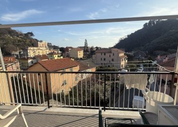 balcone - Trilocale Via alla Contrada 18, Albisola Superiore - foto 1