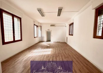 WhatsApp Image 2023-08-02 at 15.24.57 (3).jpeg - Ufficio Via Maragliano, Firenze - foto 7