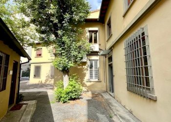 WhatsApp Image 2023-08-02 at 15.24.57 (8).jpeg - Ufficio Via Maragliano, Firenze - foto 12