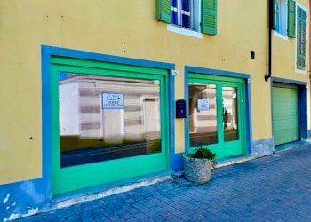 Negozio via Giuseppe Garibaldi, 50, Manta - foto 1