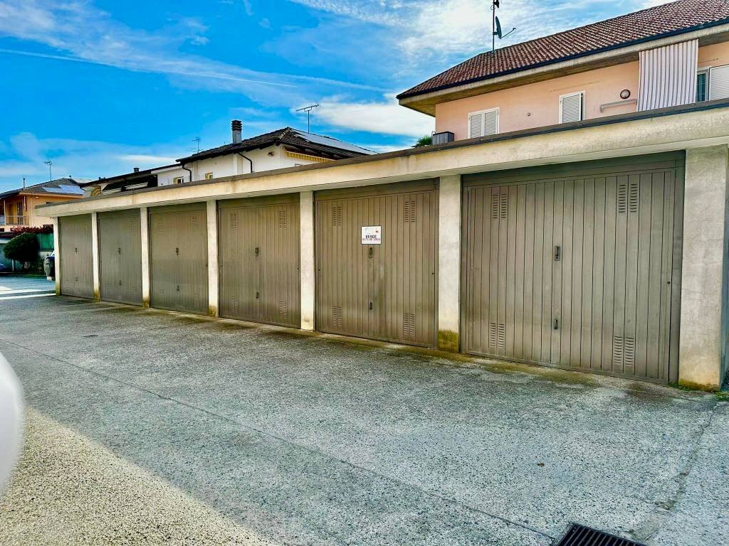 Box via Risorgimento, 35, Manta - foto 2