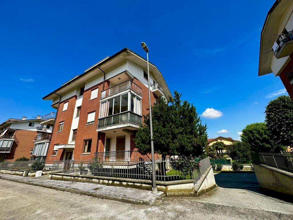 Four-room apartment via Risorgimento, 35, Manta - photo 1