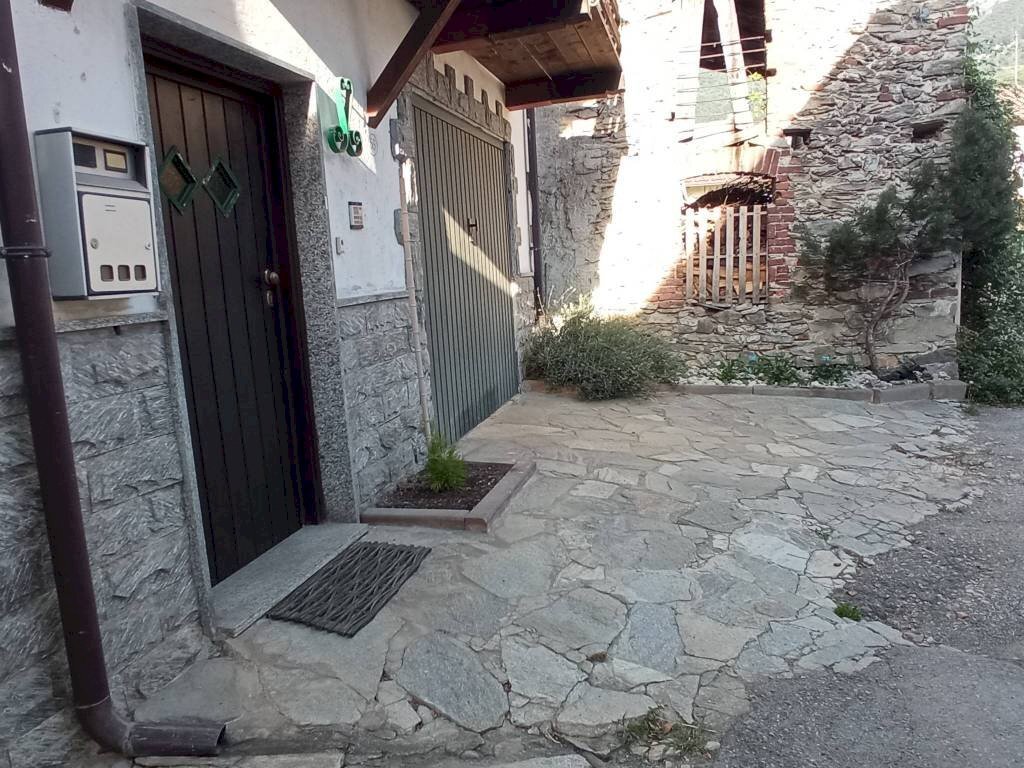 Independent house Frazione Pianetto, Moiola - photo 3