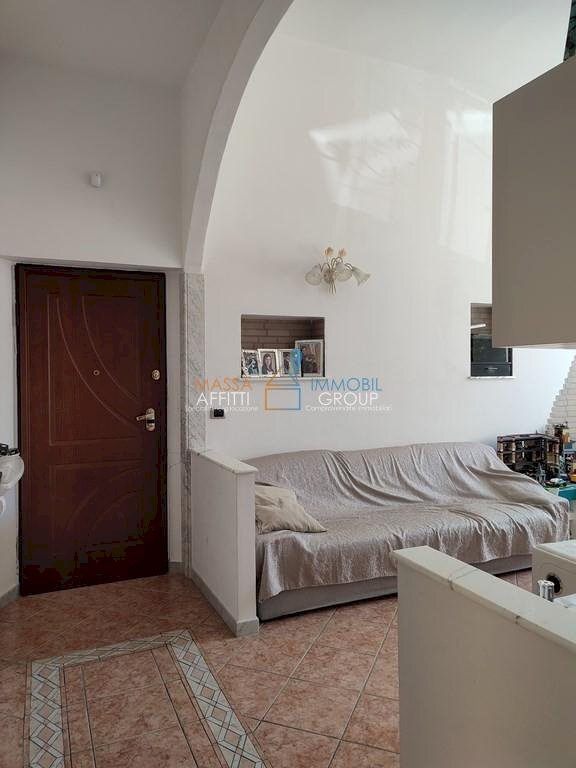 1139498-he26bwk.jpg - Apartment Via Don Minzoni  5, Carrara - photo 2