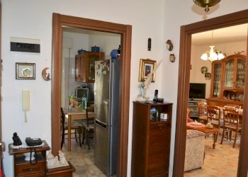 Two-room apartment Vallecrosia - photo 1