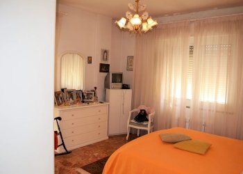 Two-room apartment Vallecrosia - photo 9