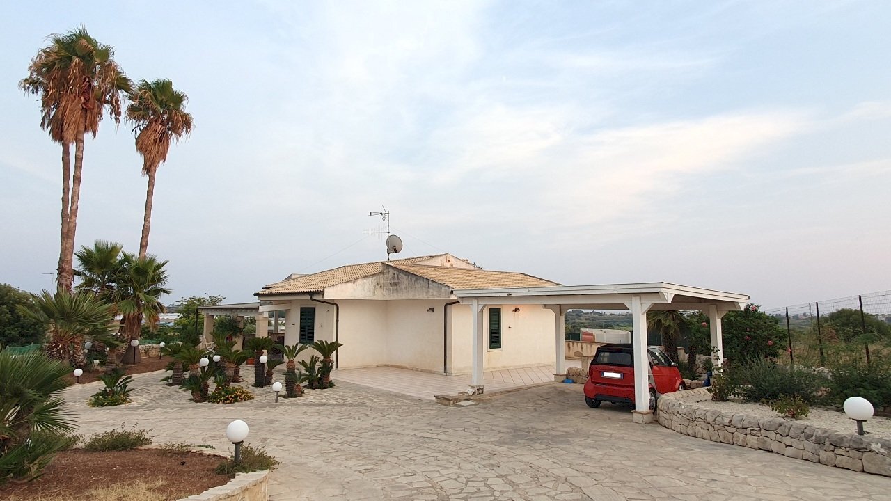 1.jpg - Villa Modica - foto 1