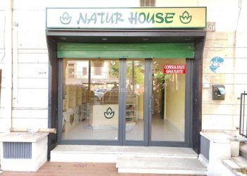 vetrina - Locale Commerciale Via della Pisana, Roma - foto 13