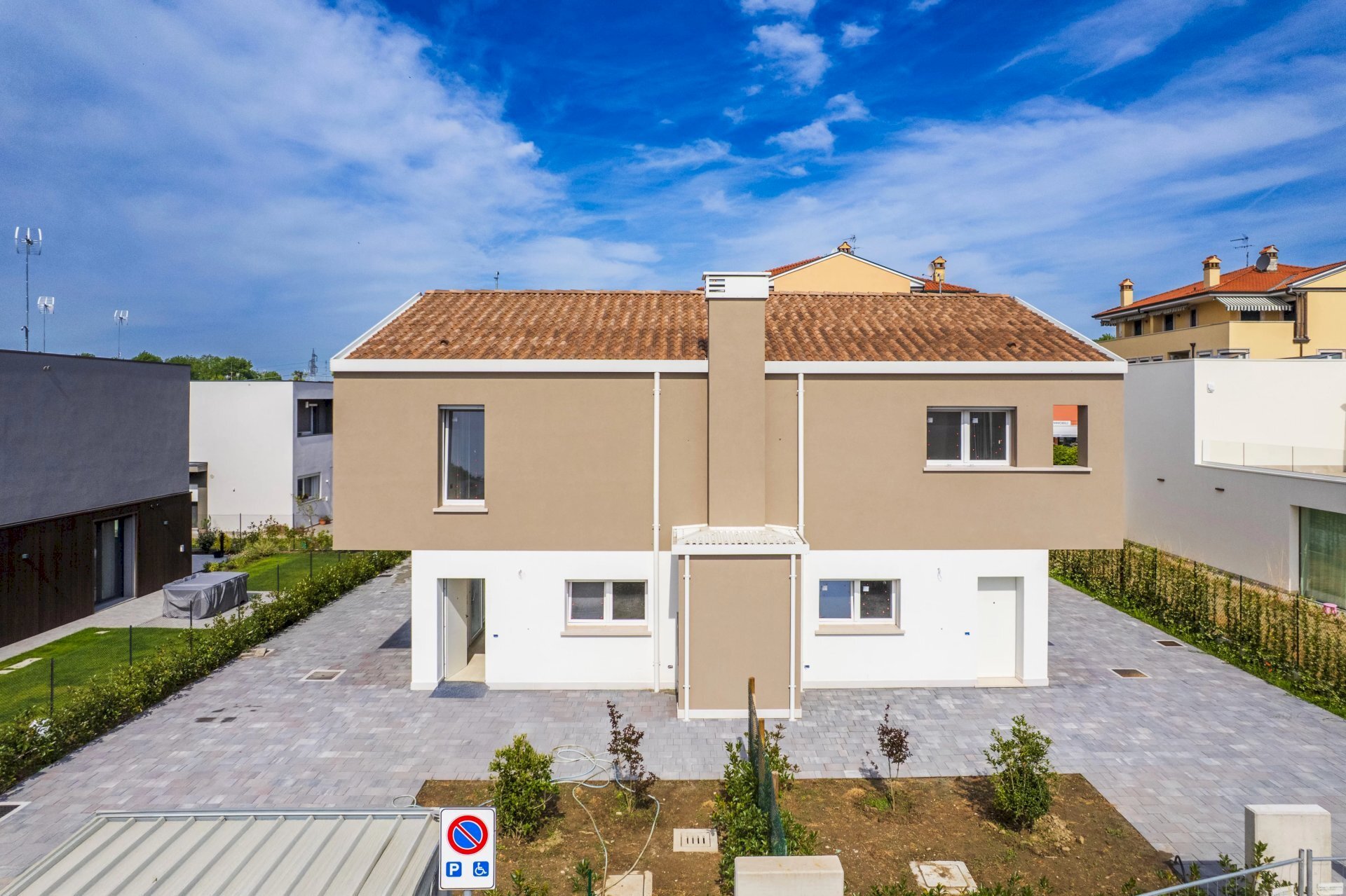 Semi-detached Villa Saonara - photo 1