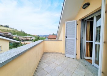 Four-room apartment Alba - photo 4