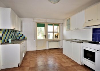 Portion of a house Morciano di Romagna - photo 13