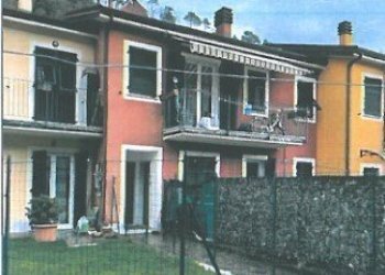 2.jpg - Appartamento all'asta Via XV Febbraio 10, Follo - foto 1