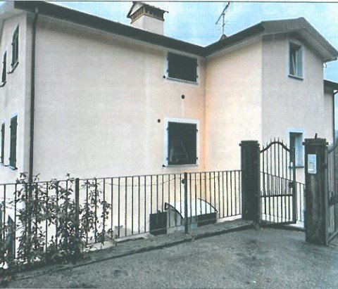 2.jpg - Apartment at auction Via Brigate Partigiane 192, Follo - photo 1