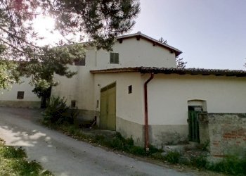 20230712_174829.jpg - Casa Colonica Località Poggio Cherici, Rignano sull'Arno - foto 1