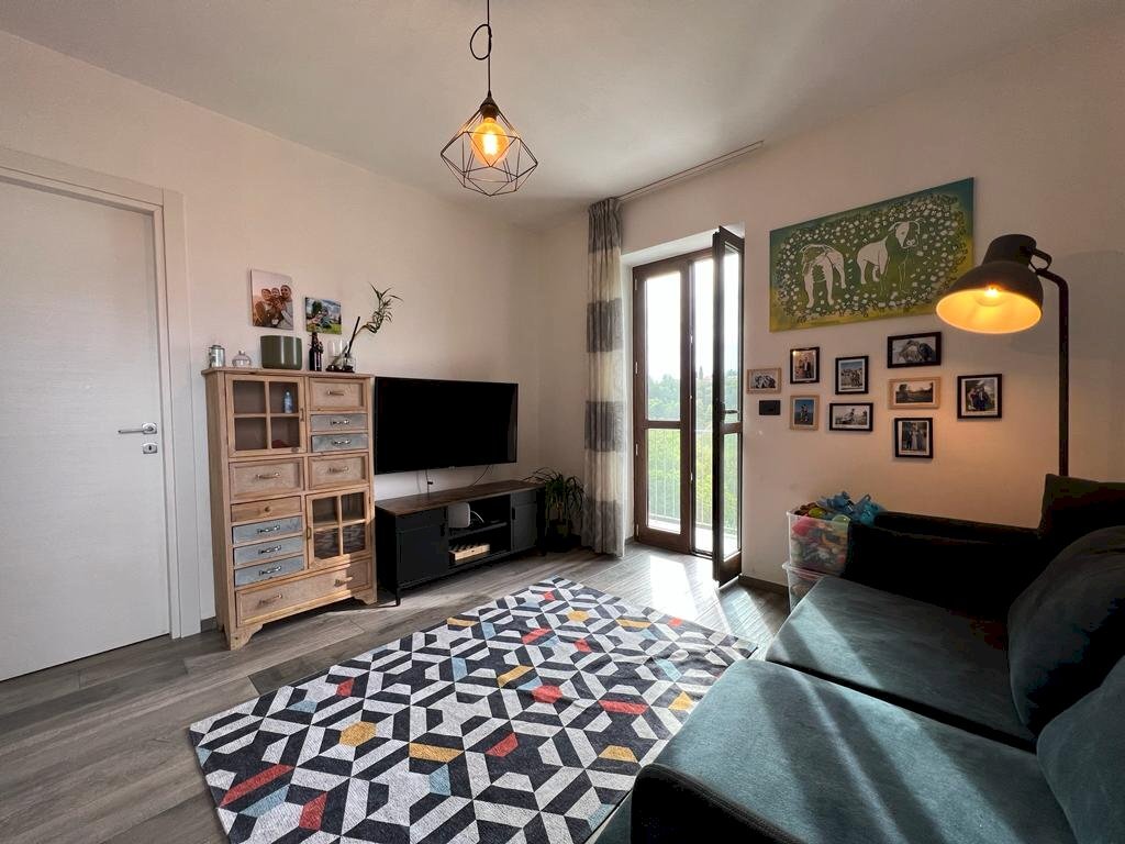 Four-room apartment Vezza d'Alba - photo 1